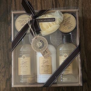 Tuscan Hills Vanilla Almond Body Wash Set